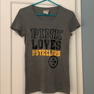 Pink loves the Steelers Tee